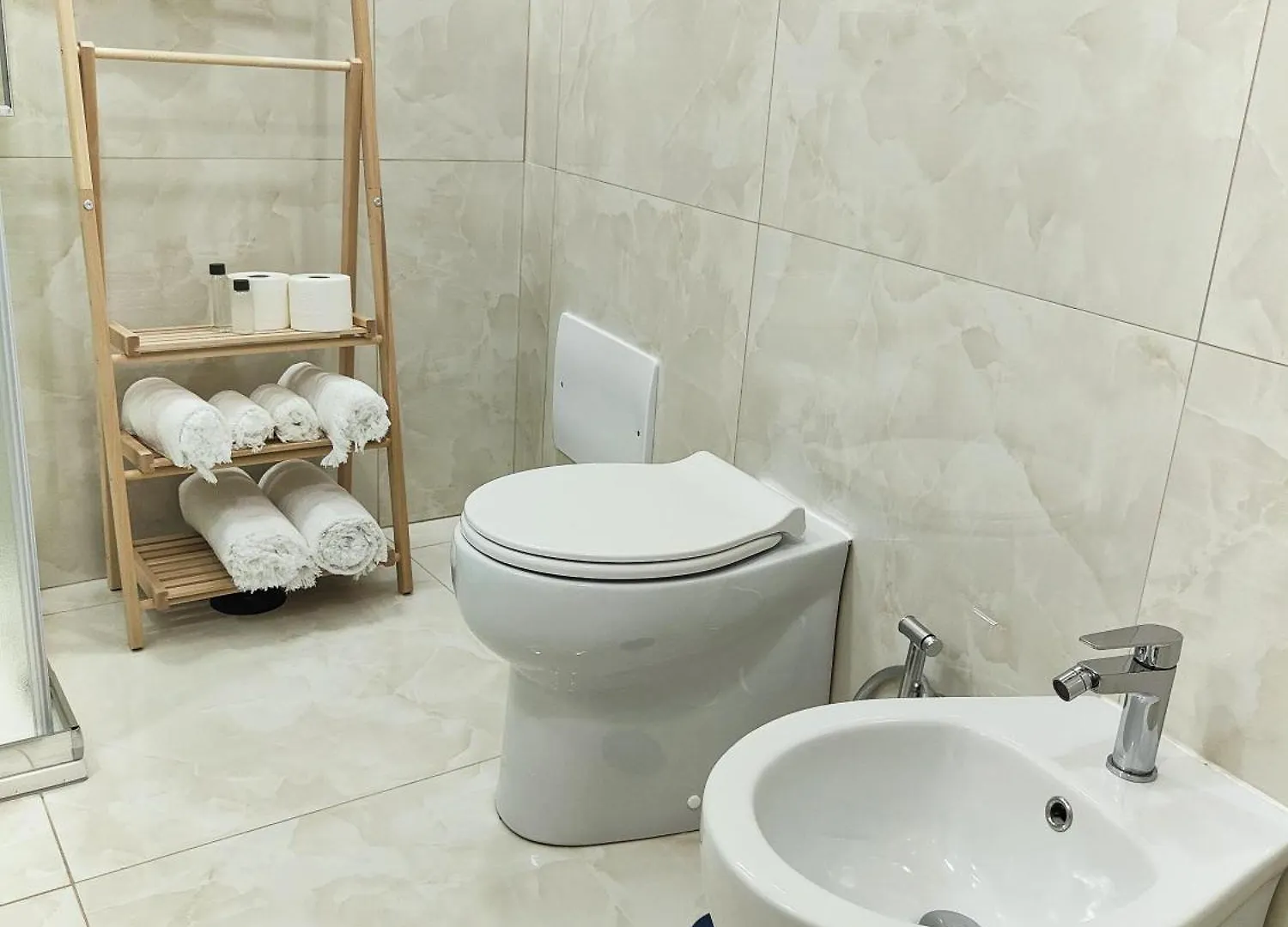 Port Modern Apartment - A Casa Di Luca Naples