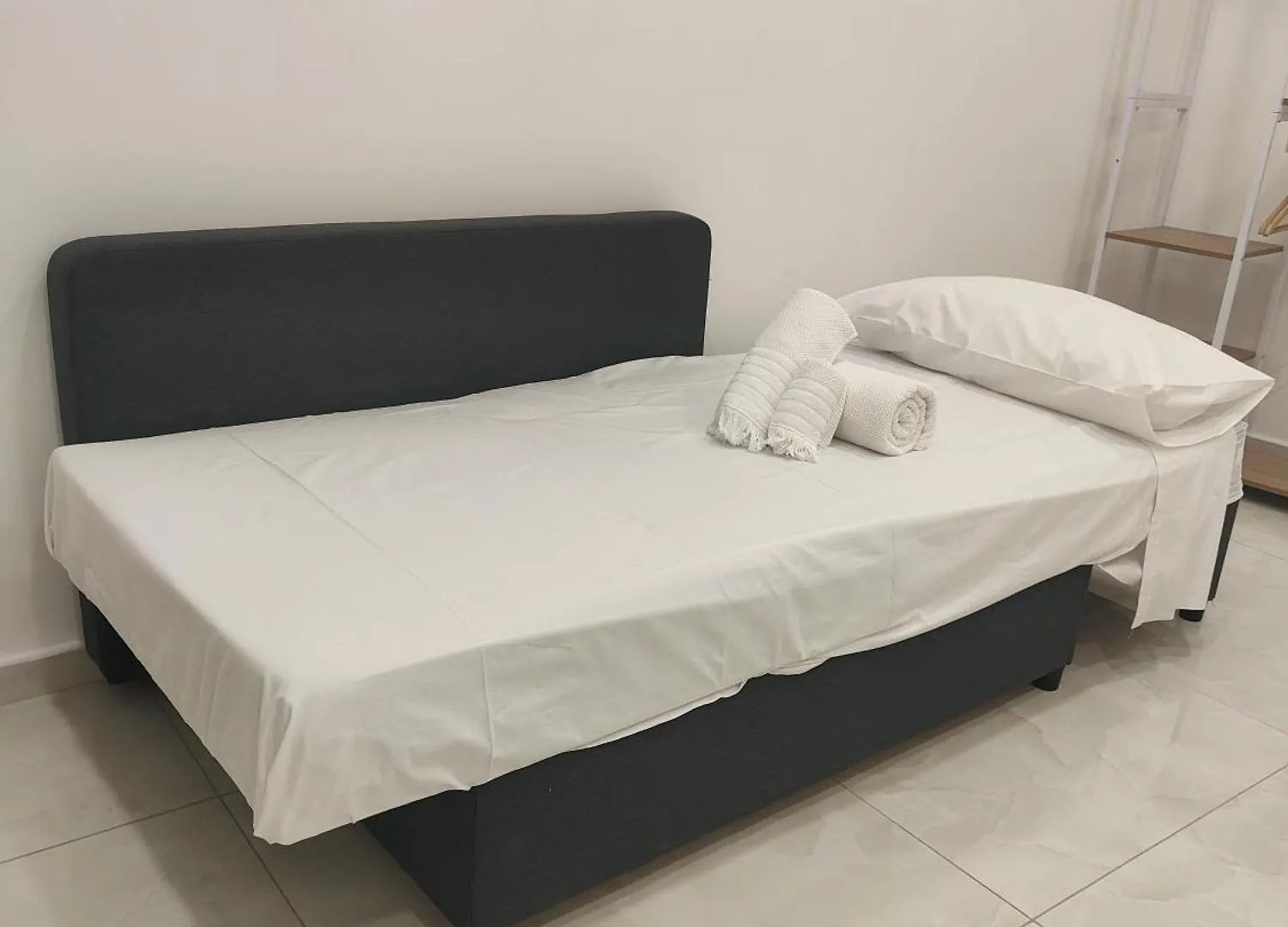 Port Modern Apartment - A Casa Di Luca Naples Italy